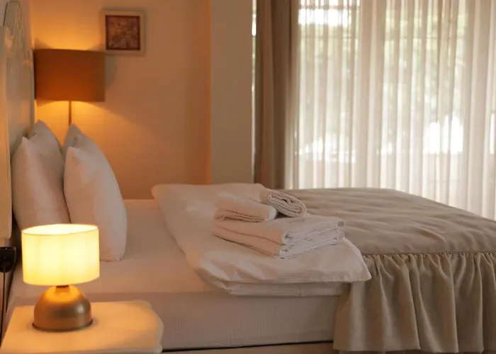 Asiyan Yalisi Hotel İznik