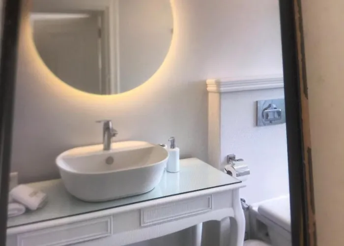 Asiyan Yalisi Hotel İznik